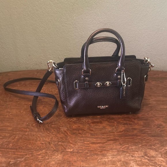 Coach Mini Blake Carryall - Picture 1 of 15